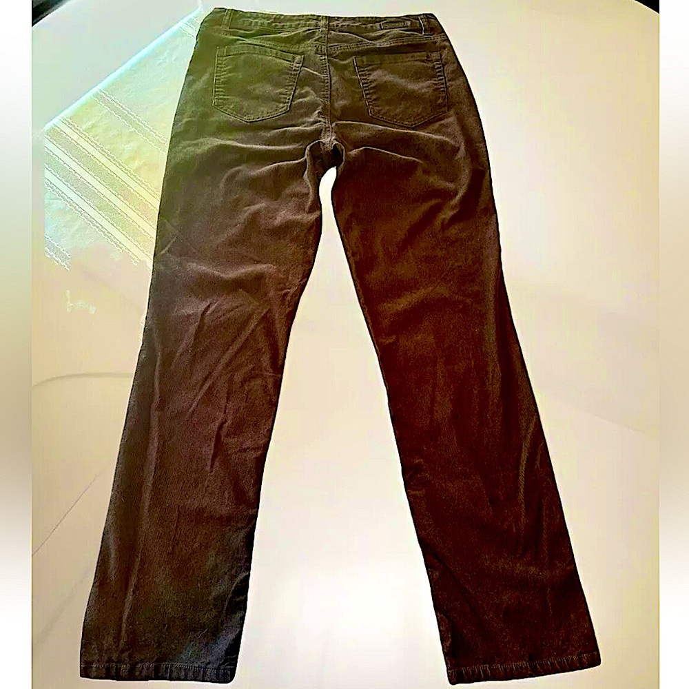 🟤JONES NEW YORK JEANS🟤 LEXINGTON STRAIGHT SECRET SLIMMING FEATURES CORDUROYS🍁